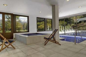 Pestana Bariloche Ski & Golf Hotel Rio Negro ภายนอก รูปภาพ